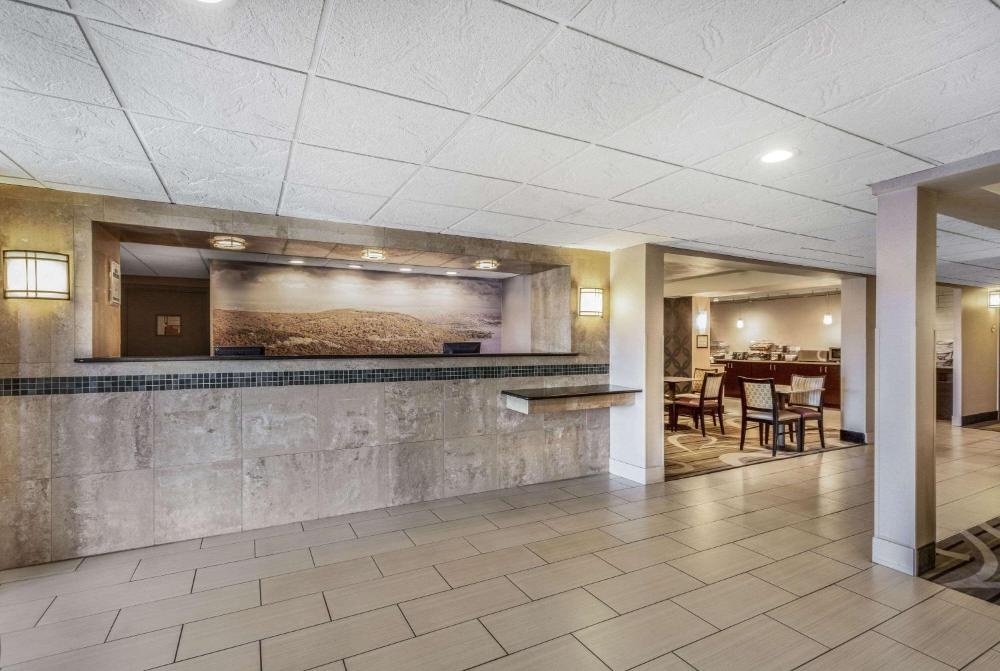 La Quinta Inn & Suites by Wyndham Binghamton - Johnson City