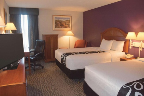 La Quinta Inn & Suites by Wyndham Binghamton - Johnson City image 20