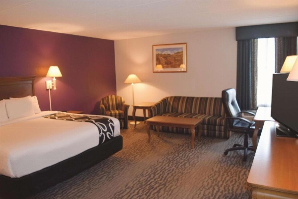 La Quinta Inn & Suites by Wyndham Binghamton - Johnson City image 21