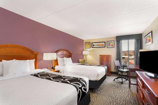 La Quinta Inn & Suites by Wyndham Binghamton - Johnson City image 28