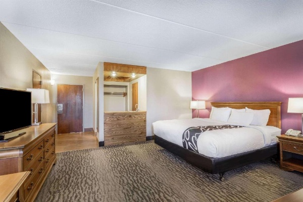 La Quinta Inn & Suites by Wyndham Binghamton - Johnson City image 30